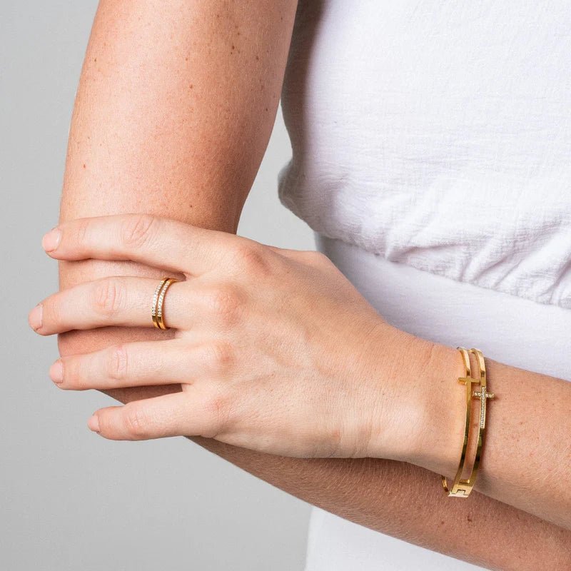Gold Cross Bracelet Margot