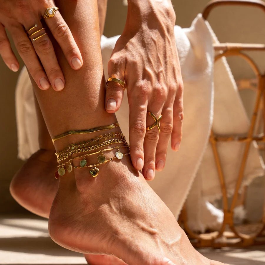 Gold Love Anklet for Women Margot