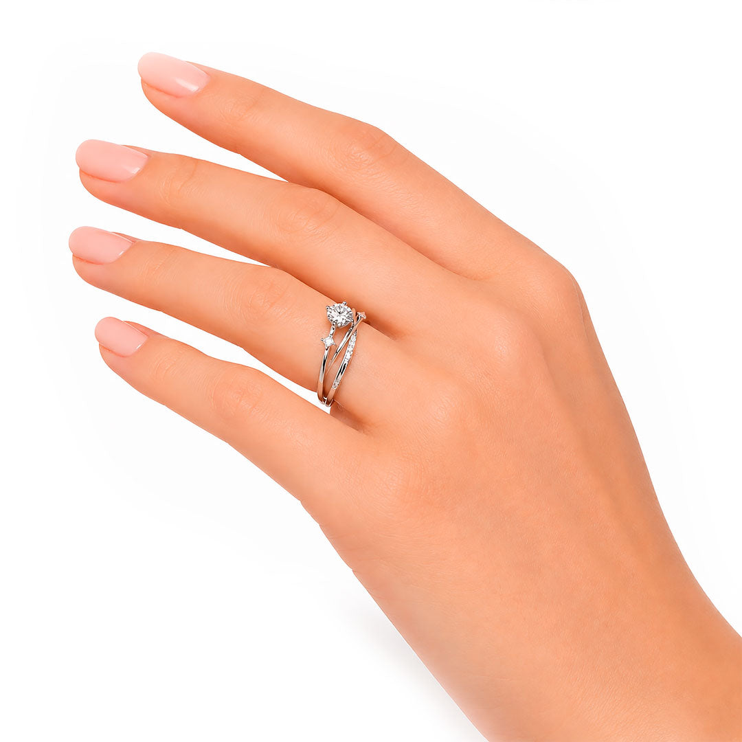 Intertwined Sparkling Double Band Ring Margot
