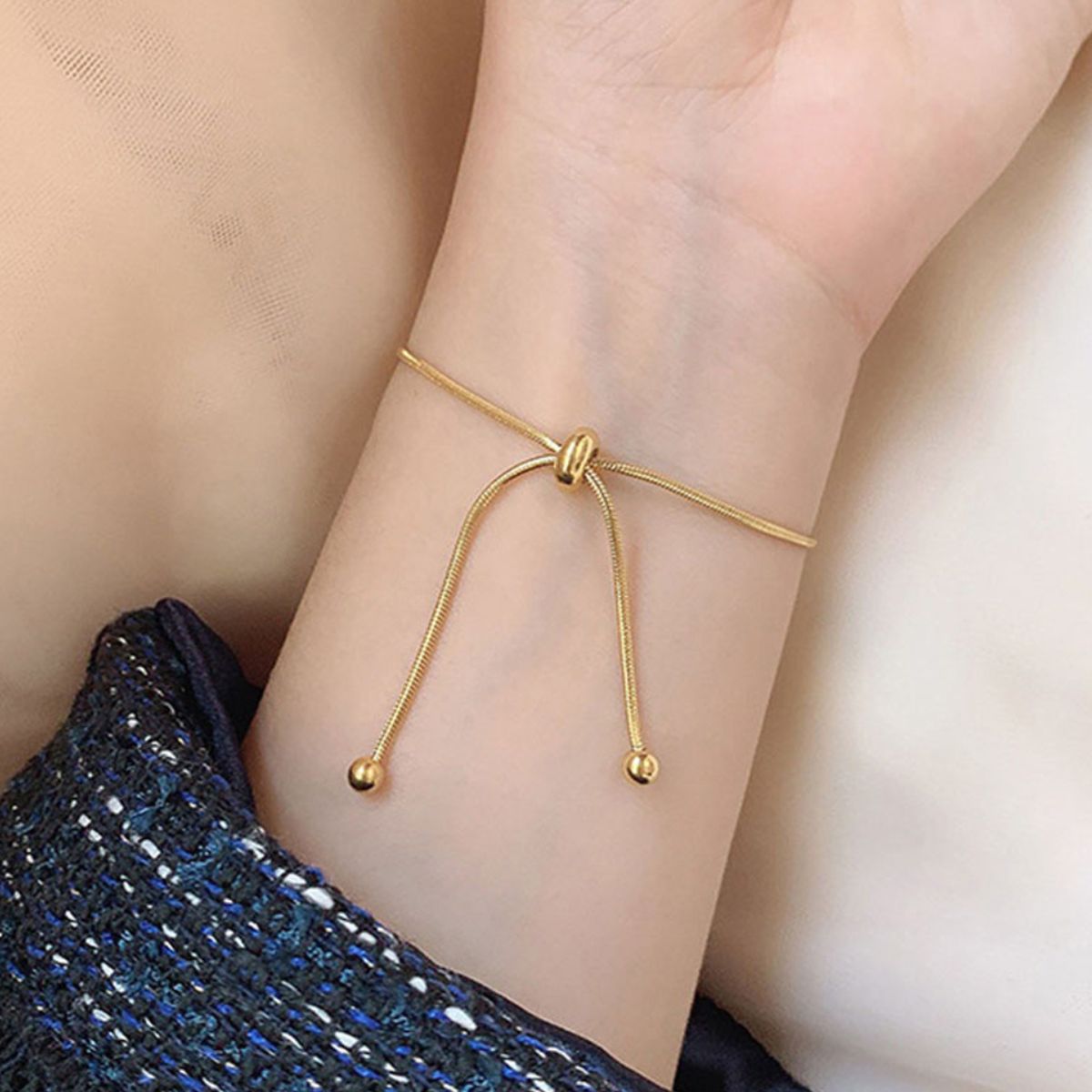 Adjustable Gold Drawstring Bracelet Margot