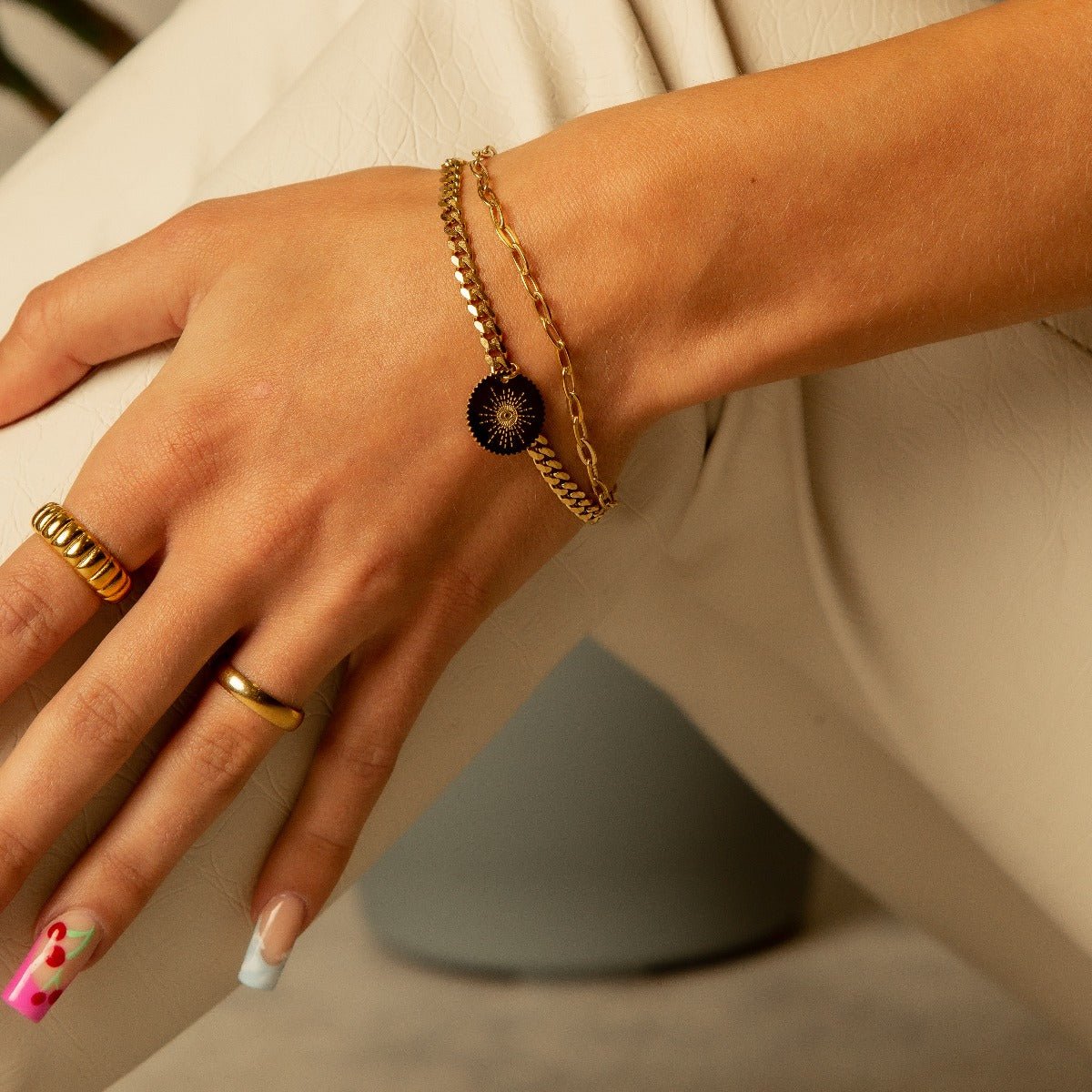 Anatomical Gold Wedding Ring Margot