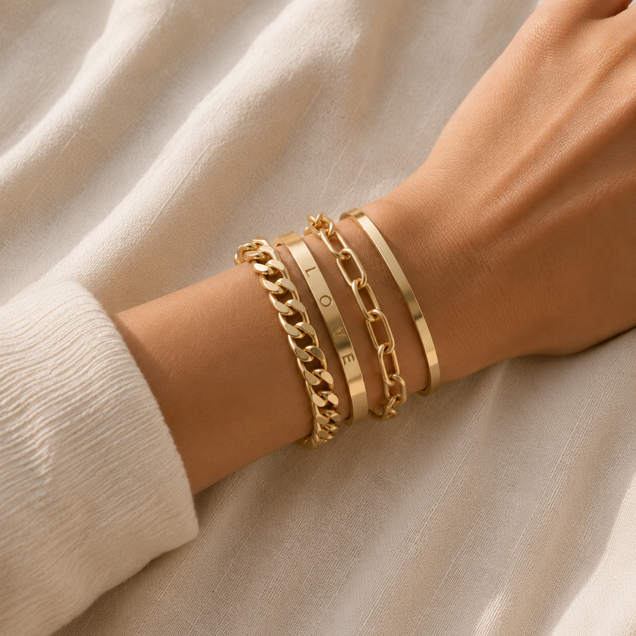 Charming Silver Bracelet Set Margot
