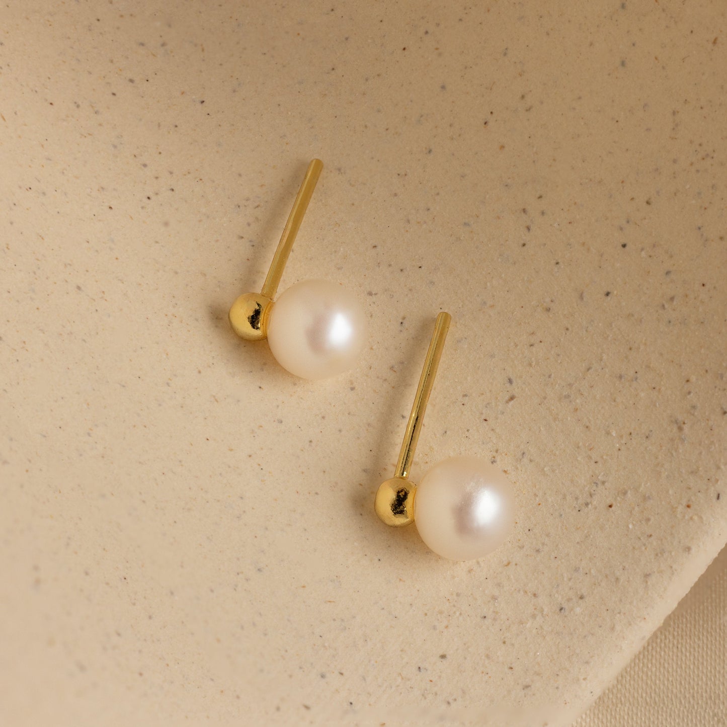 Classic Stud Earrings Margot
