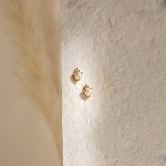 Contemporary Pearl Earrings Margot