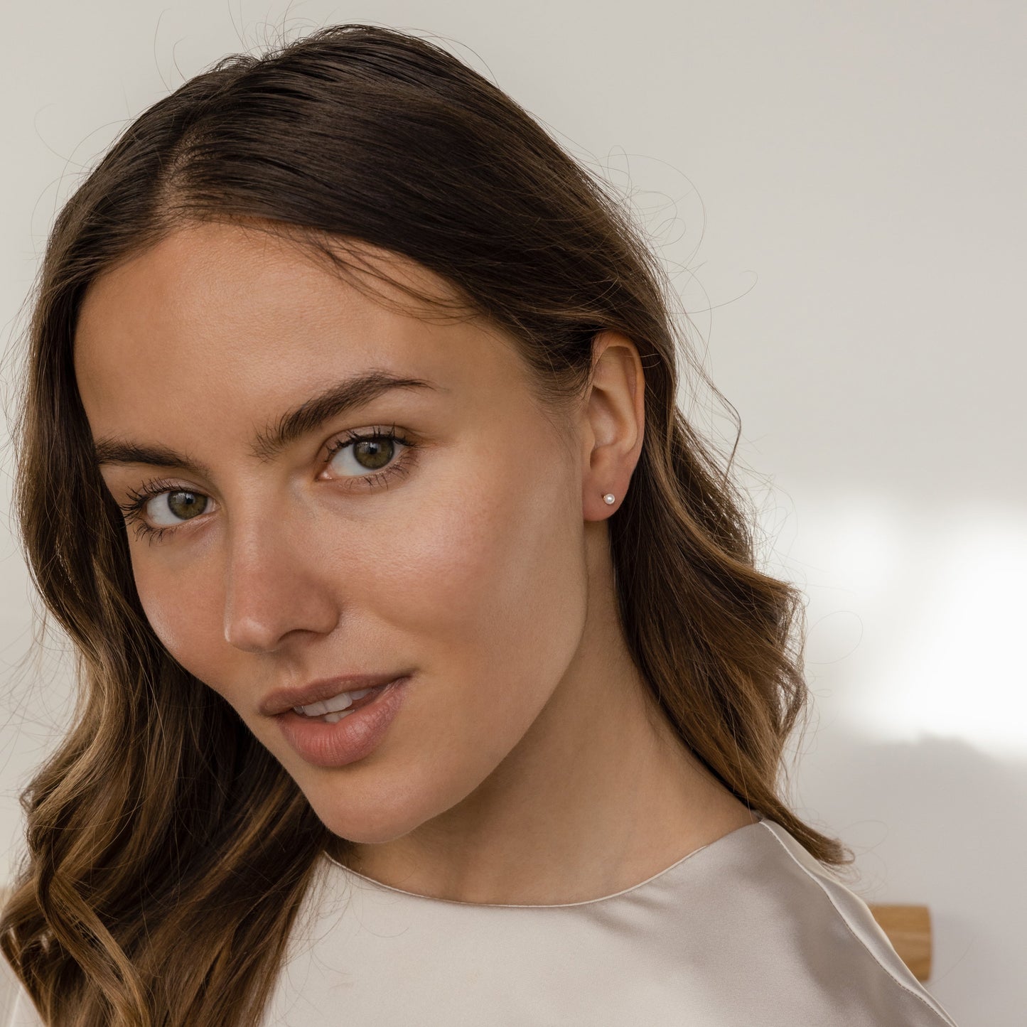 Dainty Pearl Earrings Margot
