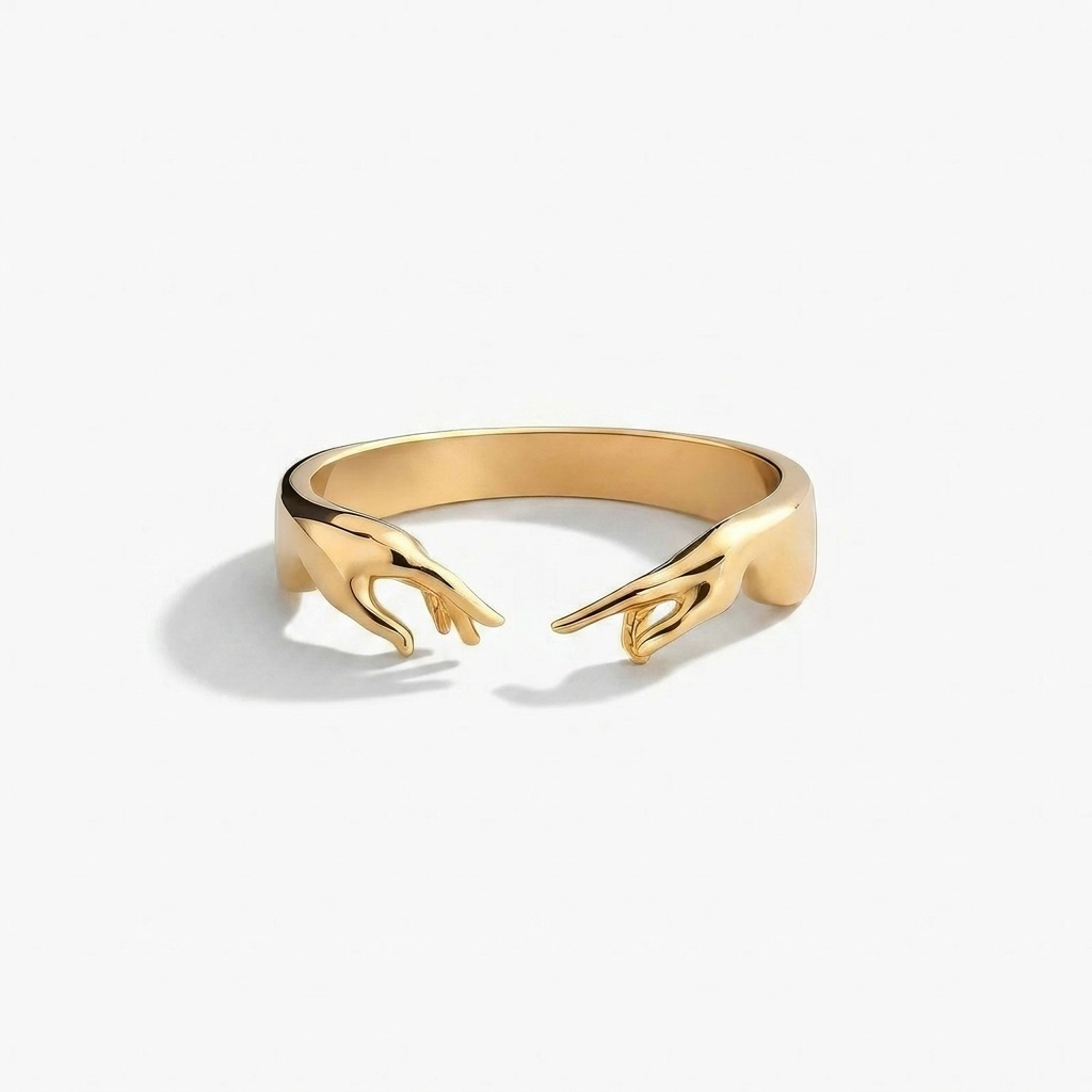 Divine Connection Gold Ring Margot