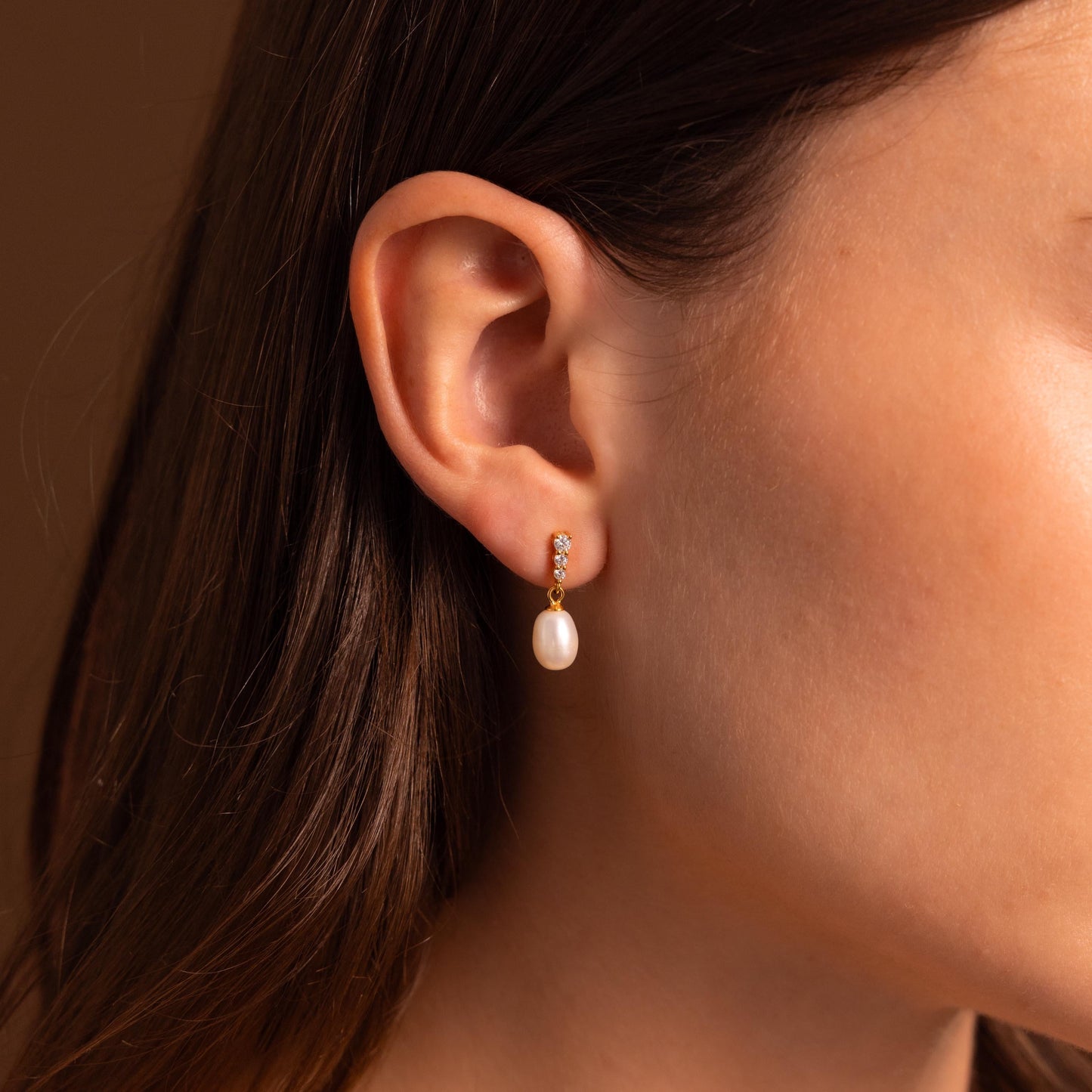 Droplet Pearl Earrings Margot