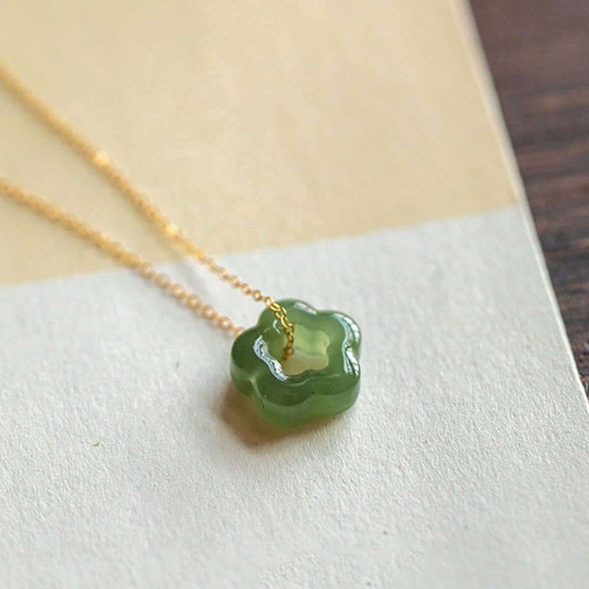 Flower Green Necklace Margot