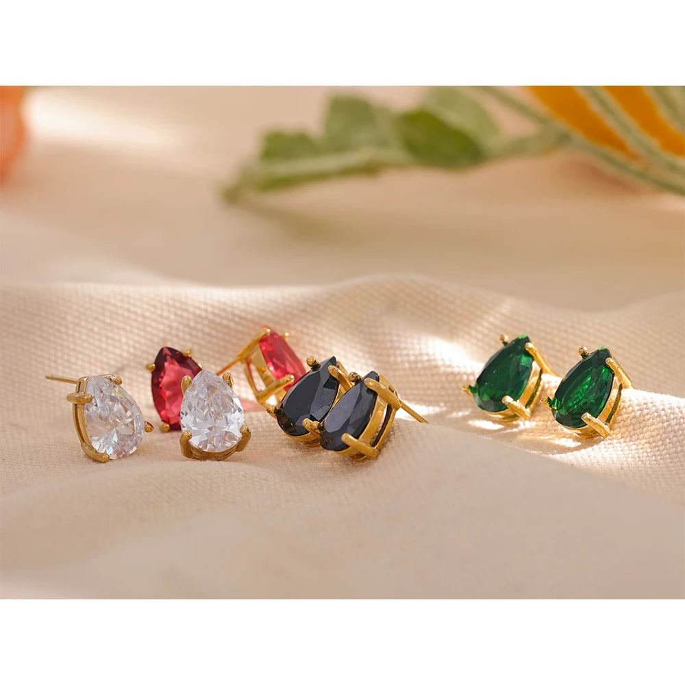 Geometric Gold Stud Earrings Margot