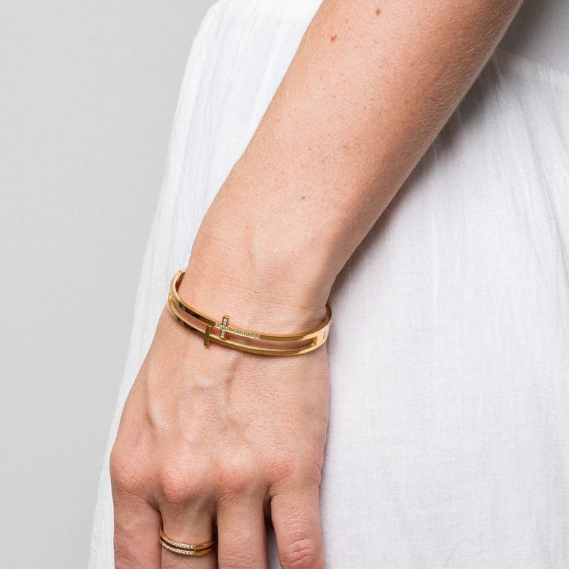 Gold Cross Bracelet Margot