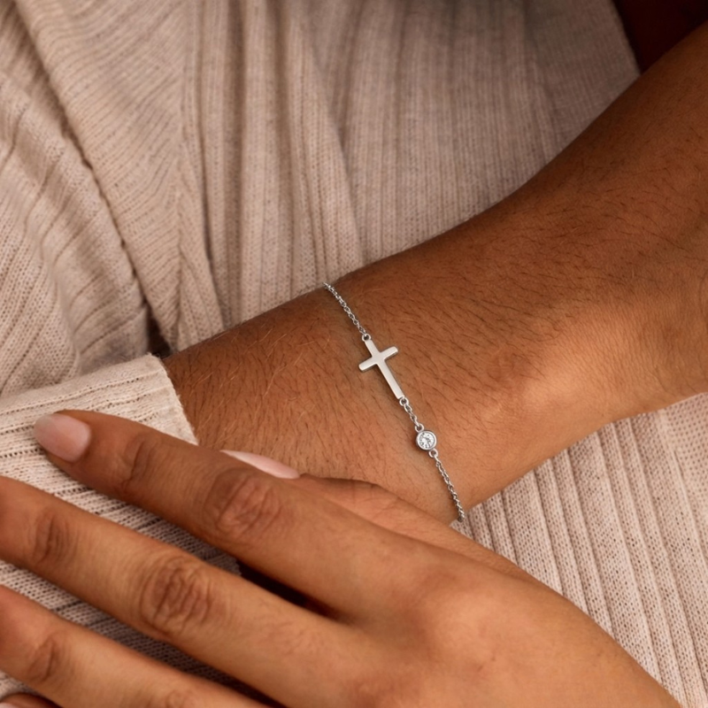 Gold Cross Charm Bracelet Margot