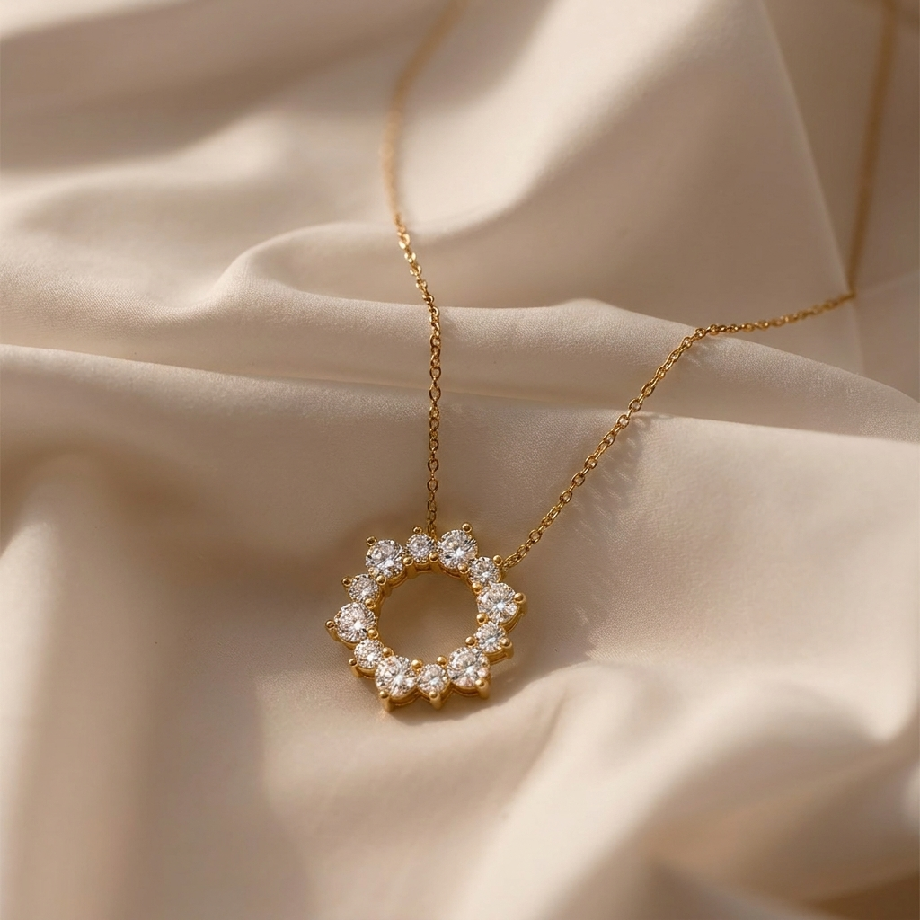 Gold Halo Necklace Margot