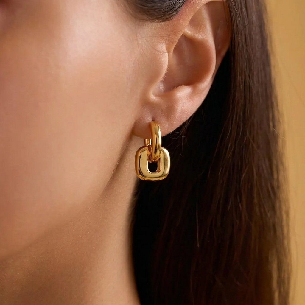 Gold Link Earrings Margot