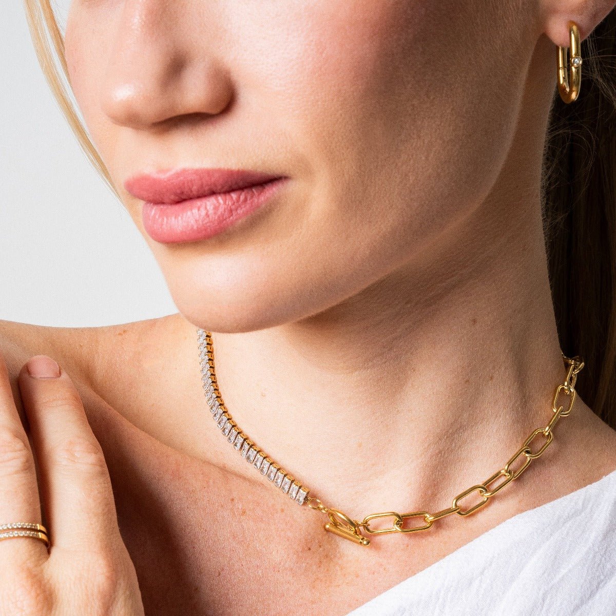 Gold Riviera Baguete Choker Necklace Margot