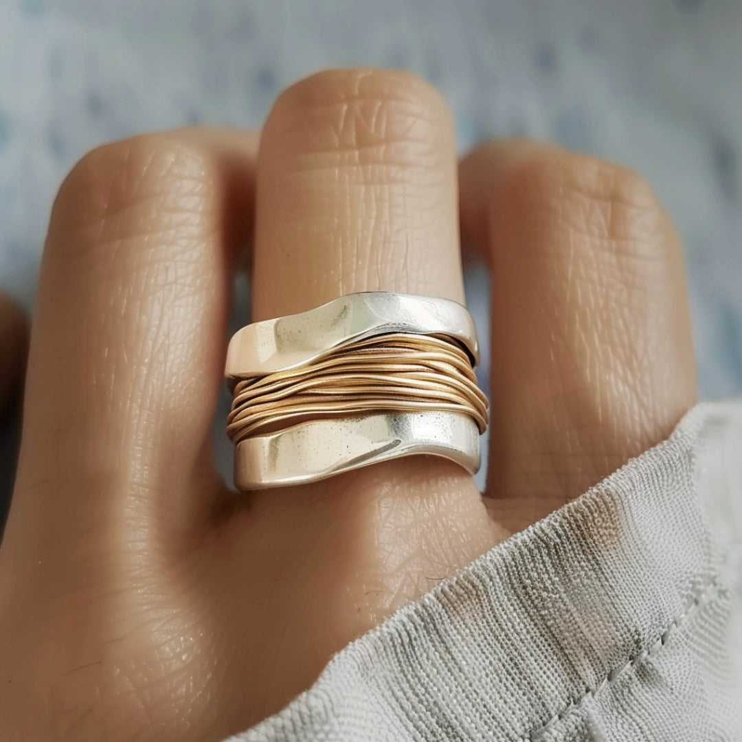 Gold Thread Ring Margot