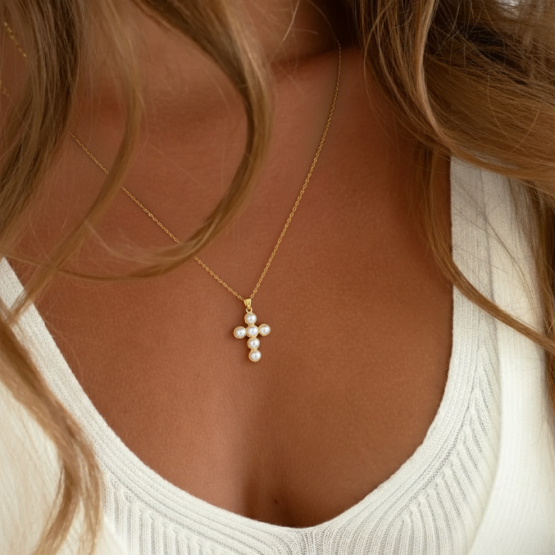 Halo Pearl Necklace Gold Margot