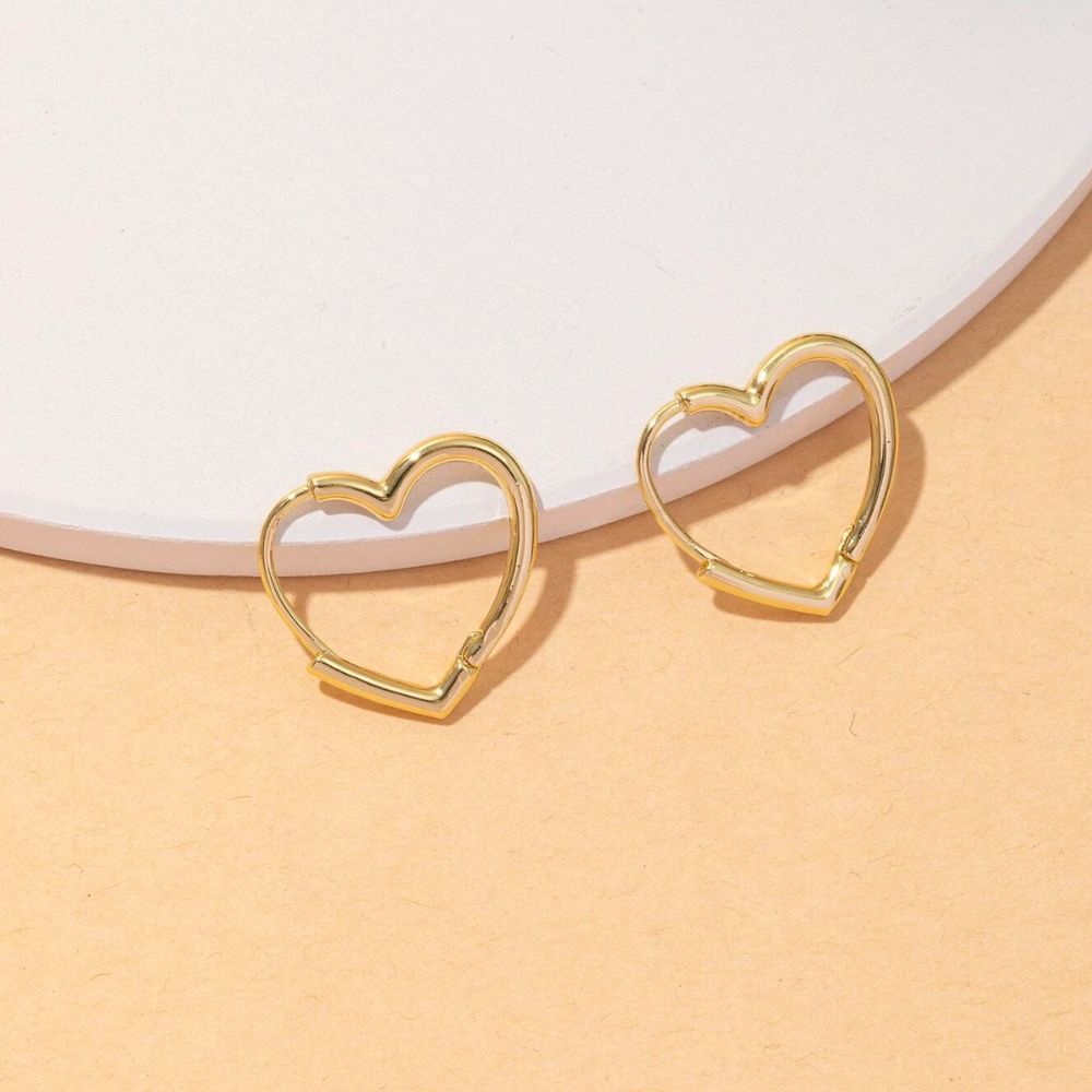 Heart-Shaped Gold Hoop Earrings Margot