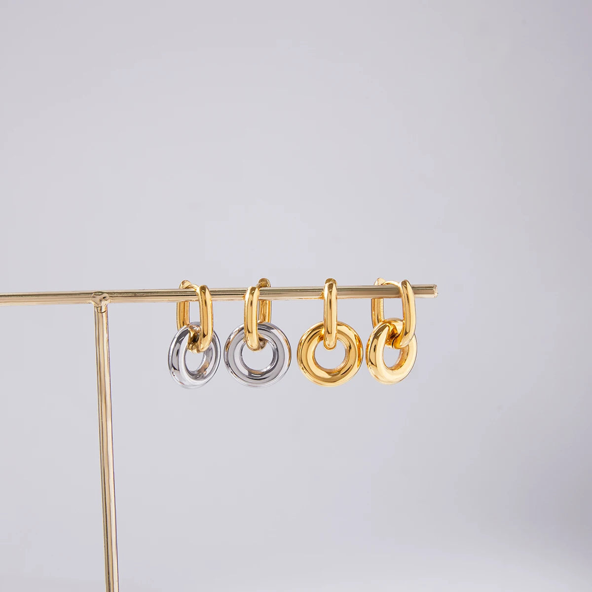 Intertwined Gold Earrings Margot