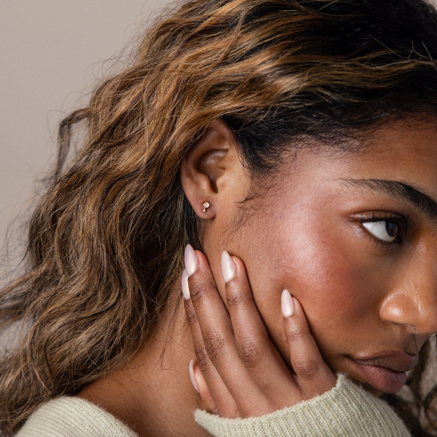 Iridescent Stud Earrings Margot