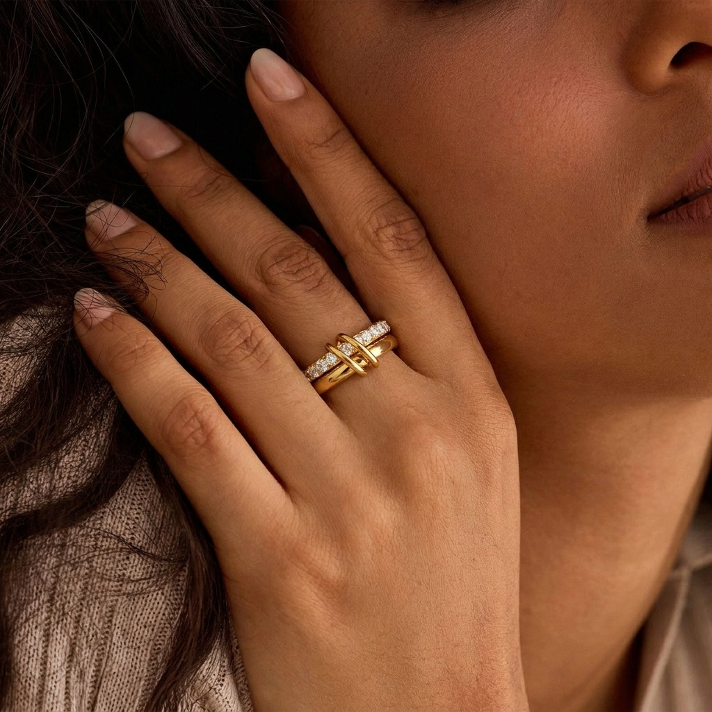 Linked Bands Gold Ring Margot