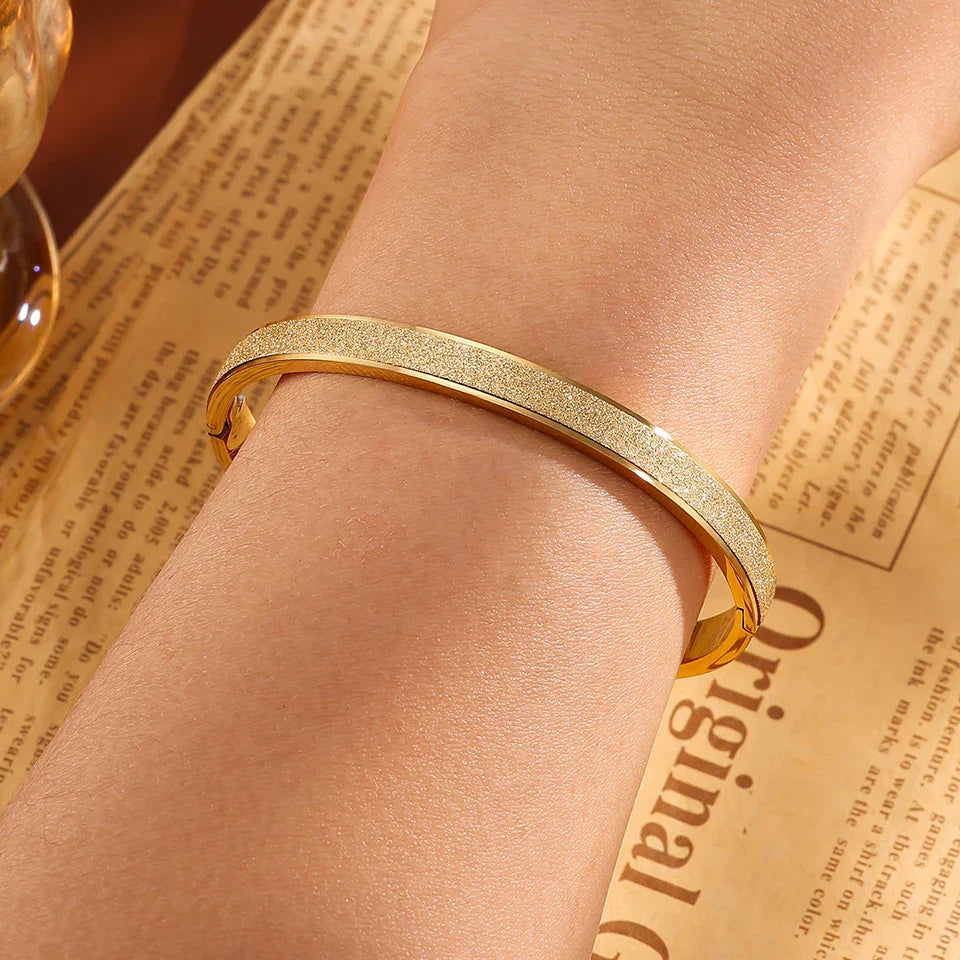 Minimalist Gold Bangle Bracelet Margot