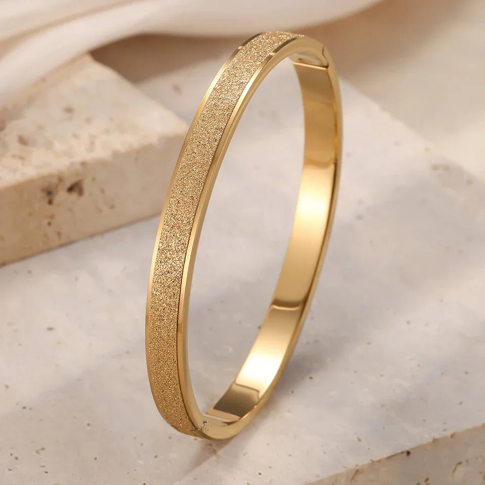 Minimalist Gold Bangle Bracelet Margot