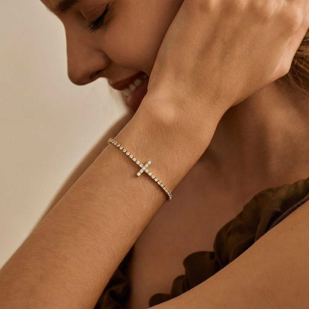 Minimalist Gold Cross Bracelet Margot