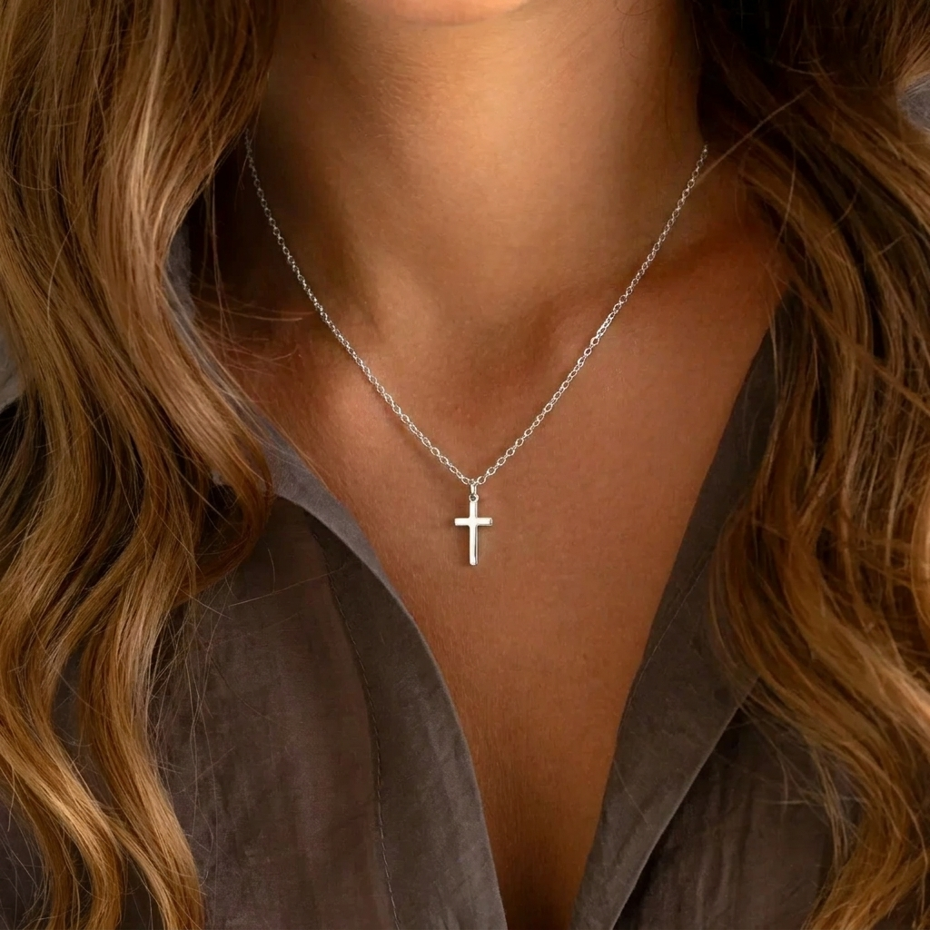 Minimalist Gold Cross Necklace Margot