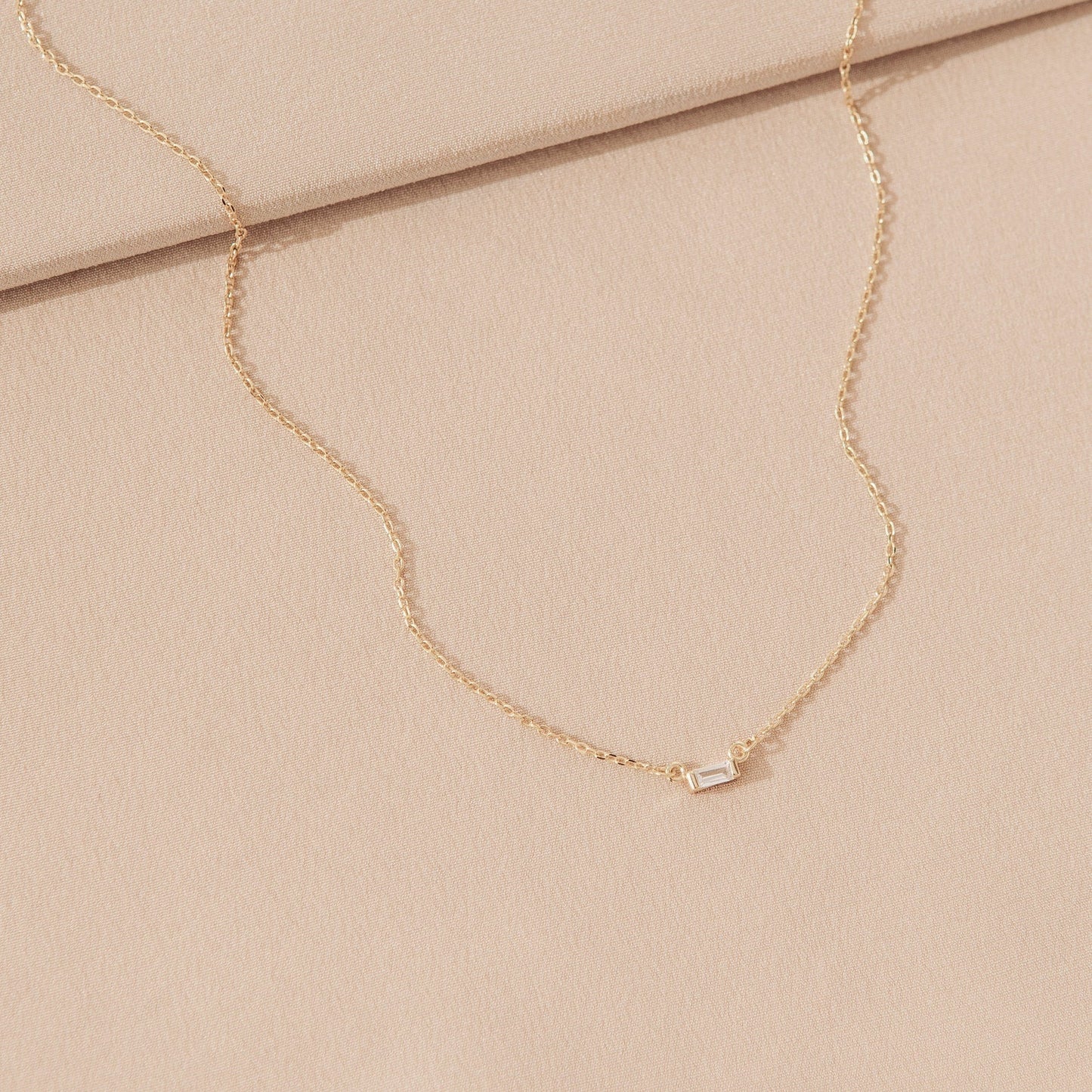 Minimalist Necklace Margot