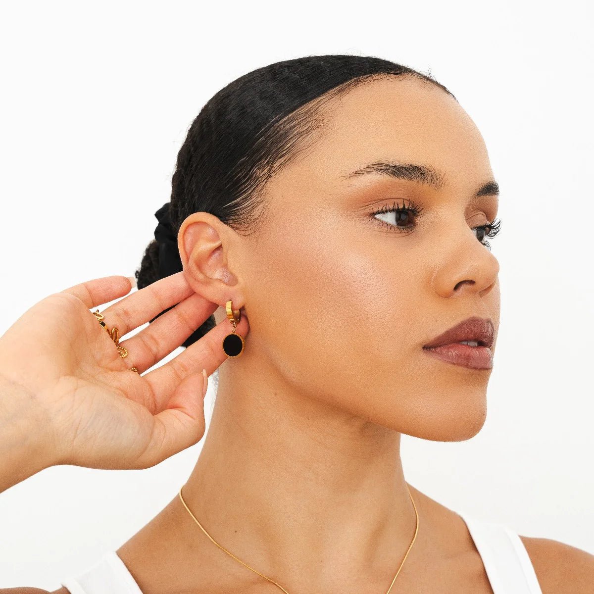 Noir Gold Pendant Earrings Margot