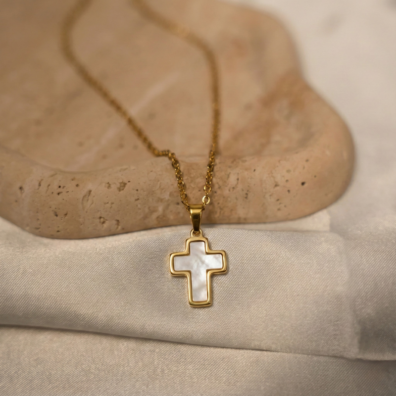 Pearly Gold Cross Necklace Margot