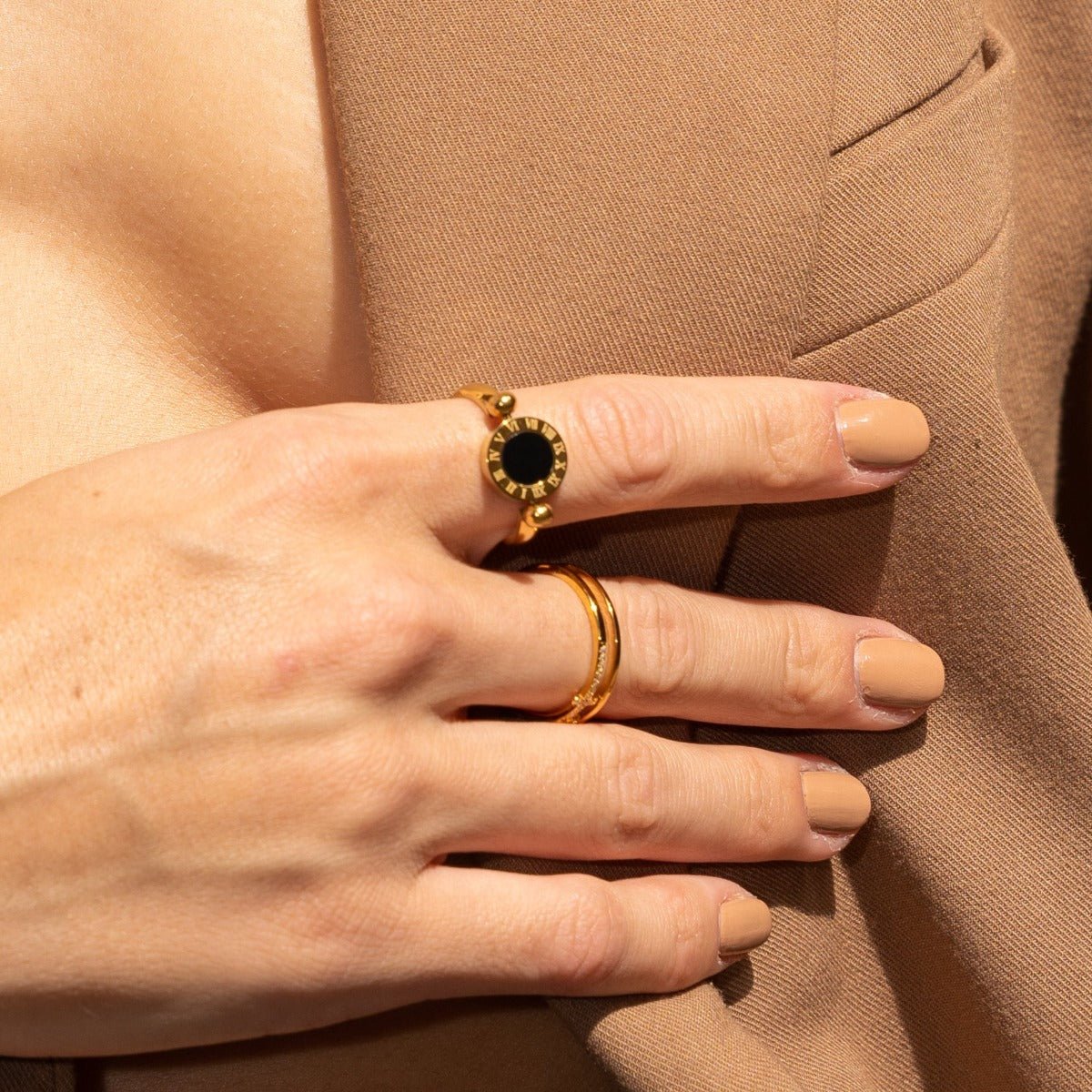 Rotating Gold Roman Numeral Ring Margot