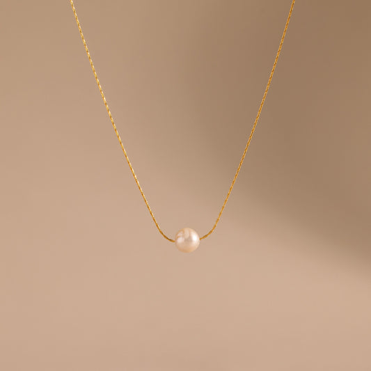 Simple Pearl Necklace Margot