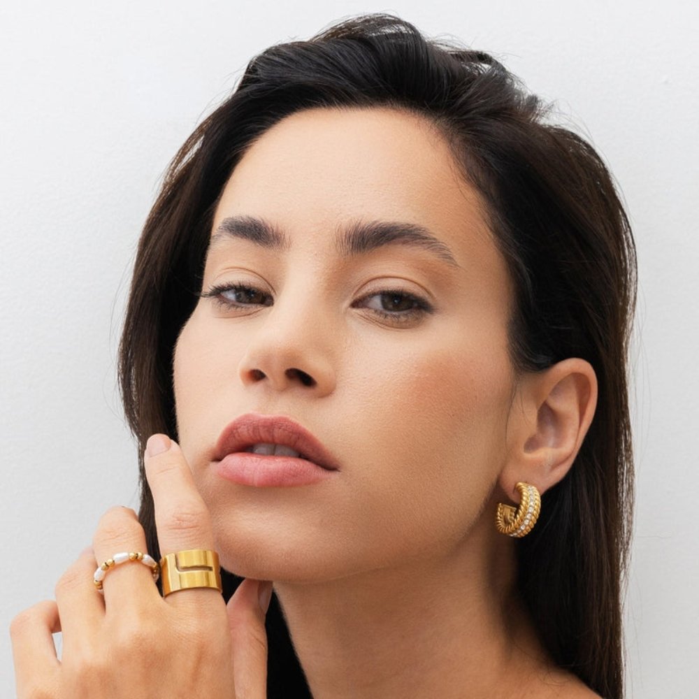 Small Gold Hoop Earrings Margot