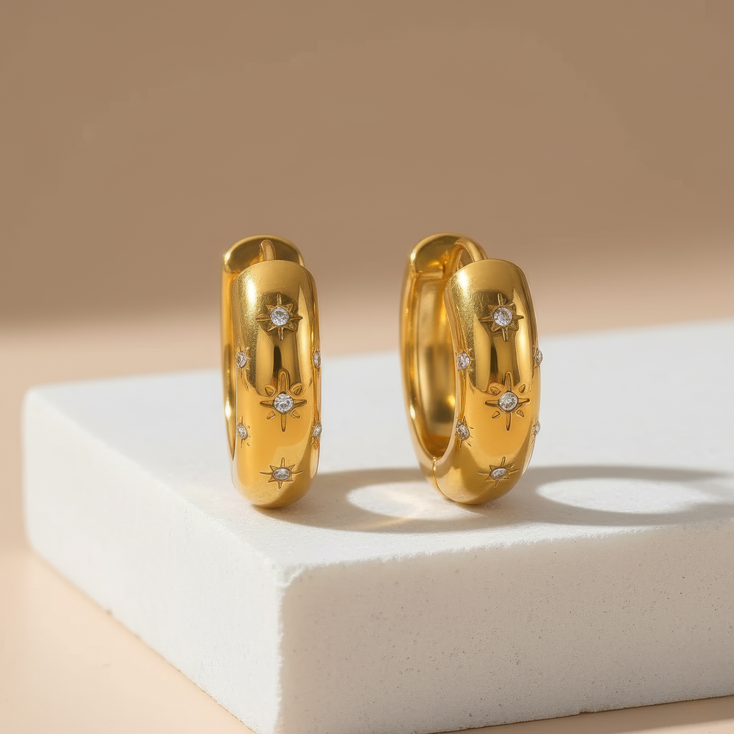 Small Gold Hoop Earrings Margot