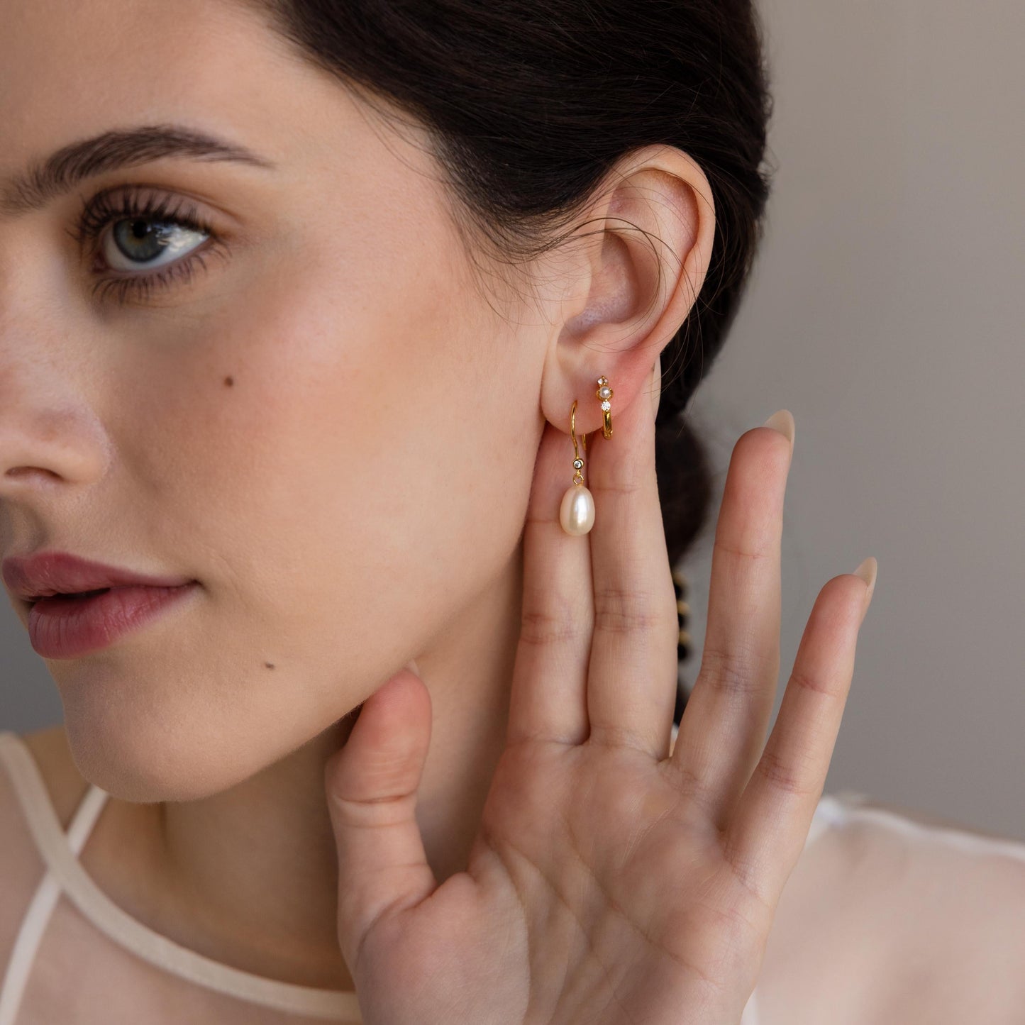 Threader Pearl Earrings Margot