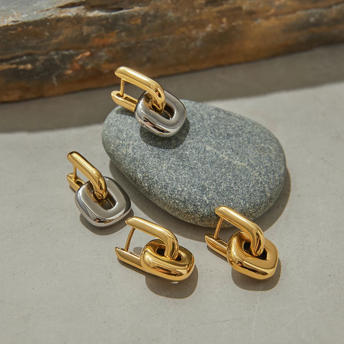Two-Tone Oval Steel Earrings Margot