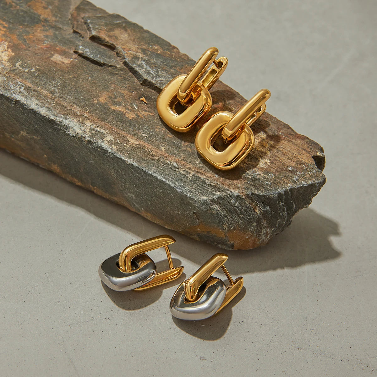 Two-Tone Oval Steel Earrings Margot