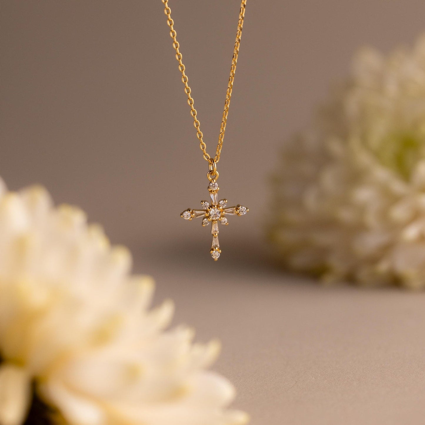 Vintage Cross Necklace Margot